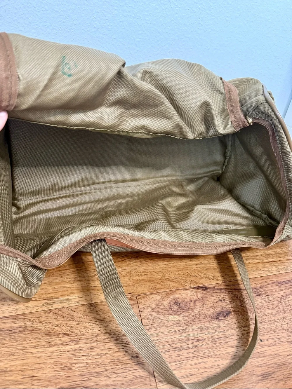 Hartmann Vintage Tan Ballistic Nylon Duffel/Weekender Bag